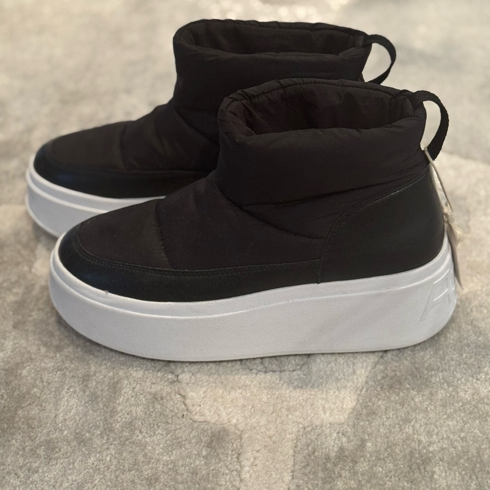 NWT ASH Mason Black & white High-Top Sneaker booties size 37 NEW
